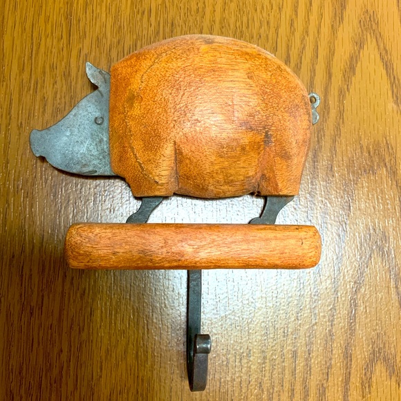 Vintage Wood & Metal Pig single hook - Picture 1 of 4